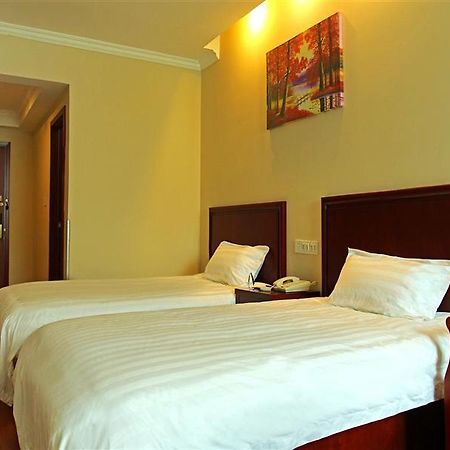 Greentree Inn Jilin Liaoyuan Zhongkang Street Longjihuadian Business Hotel Esterno foto